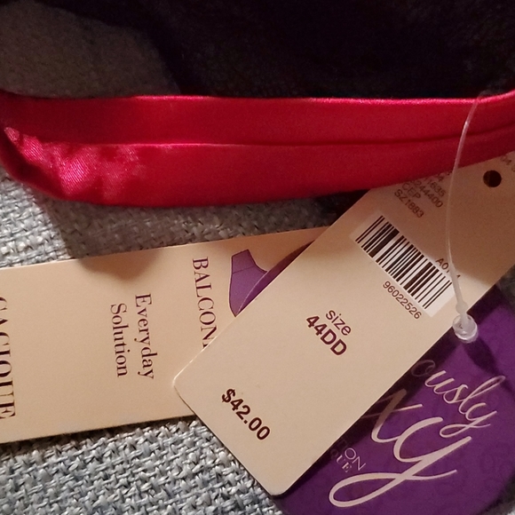 NWT CACIQUE BRA - Picture 3 of 4